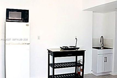House in Margate, Florida 22.3 sq.m. № 2086613 - photo 11
