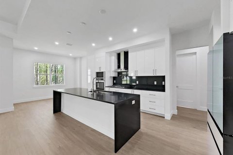 Casa en venta en Brooksville, Florida, 3 dormitorios, 237.92 m2 № 2116047 - foto 26