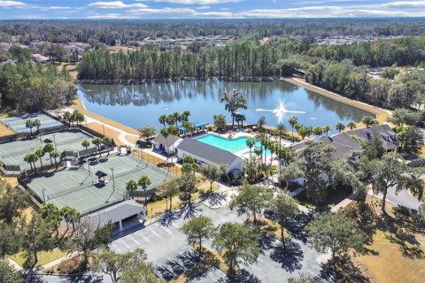 Casa en venta en Brooksville, Florida, 3 dormitorios, 237.92 m2 № 2116047 - foto 2