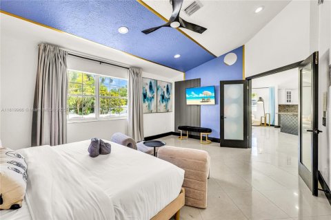 House in Fort Lauderdale, Florida 4 bedrooms, 188.22 sq.m. № 1779159 - photo 27