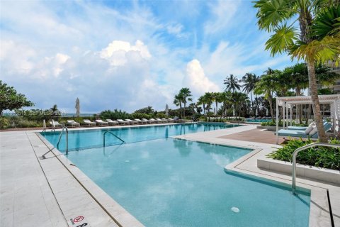 Copropriété à vendre à Miami Beach, Floride: 2 chambres, 126.63 m2 № 2031625 - photo 26