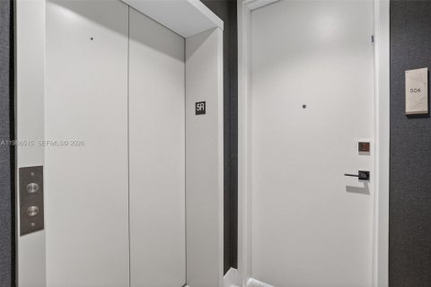 Copropriété à vendre à Miami Beach, Floride: 2 chambres, 126.63 m2 № 2031625 - photo 4