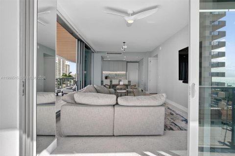 Copropriété à vendre à Miami Beach, Floride: 2 chambres, 126.63 m2 № 2031625 - photo 6