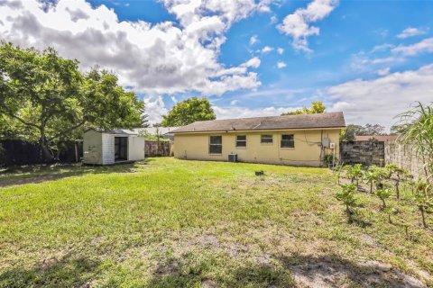 Casa en venta en Sanford, Florida, 2 dormitorios, 91.04 m2 № 1902148 - foto 25
