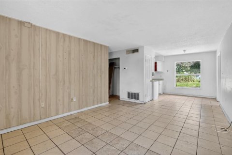 Casa en venta en Sanford, Florida, 2 dormitorios, 91.04 m2 № 1902148 - foto 13