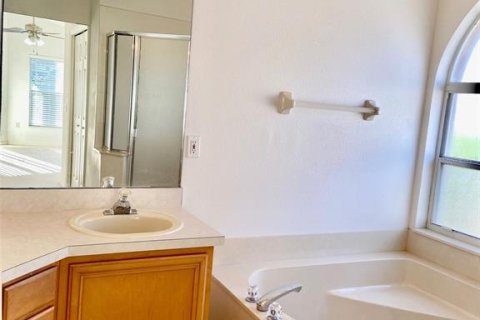Villa ou maison à louer à Orlando, Floride: 3 chambres, 130.71 m2 № 1675137 - photo 11