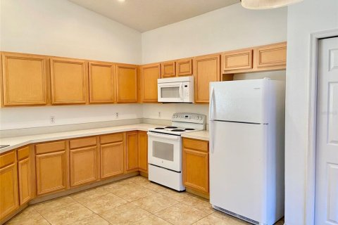 Villa ou maison à louer à Orlando, Floride: 3 chambres, 130.71 m2 № 1675137 - photo 6
