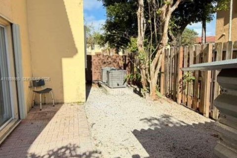 Copropriété à louer à Homestead, Floride: 3 chambres, 98.66 m2 № 1997668 - photo 15