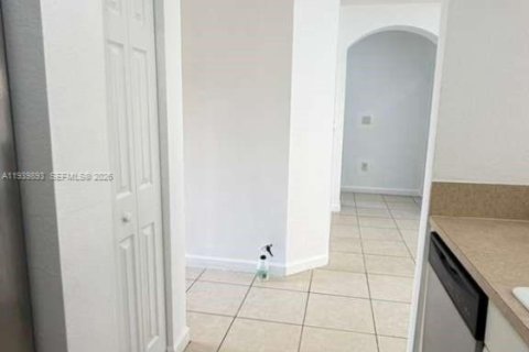 Copropriété à louer à Homestead, Floride: 3 chambres, 98.66 m2 № 1997668 - photo 7