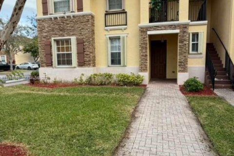 Copropriété à louer à Homestead, Floride: 3 chambres, 98.66 m2 № 1997668 - photo 3