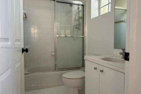 Copropriété à louer à Homestead, Floride: 3 chambres, 98.66 m2 № 1997668 - photo 24