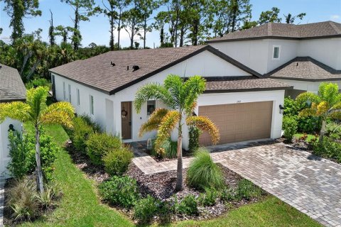 Casa en venta en Port Charlotte, Florida, 3 dormitorios, 150.5 m2 № 1911745 - foto 1