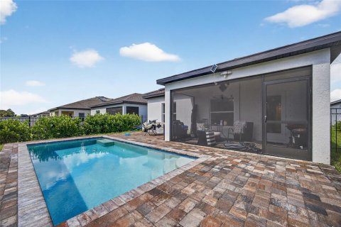 Casa en venta en Port Charlotte, Florida, 3 dormitorios, 150.5 m2 № 1911745 - foto 2