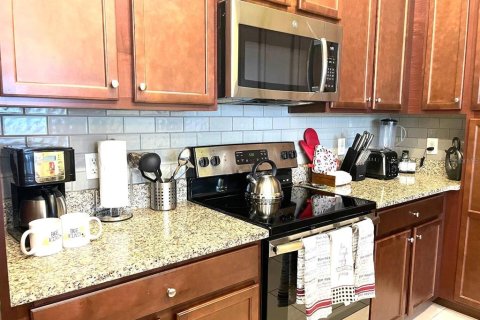 Townhouse in Davenport, Florida 4 bedrooms, 182.09 sq.m. № 2099335 - photo 5