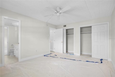 Condo in Tampa, Florida, 2 bedrooms № 2230617 - photo 10