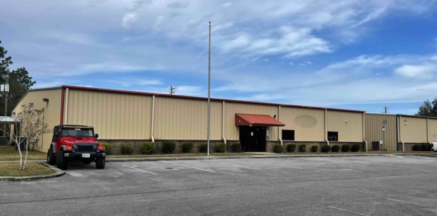 Immobilier commercial à Holt, Floride 2972.87 m2 № 559305