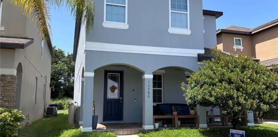 Casa en Windermere, Florida 4 dormitorios, 207.73 m2 № 1812435