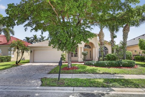 Villa ou maison à vendre à West Palm Beach, Floride: 4 chambres, 191.56 m2 № 2372021 - photo 2