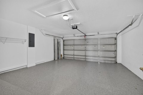 Villa ou maison à vendre à West Palm Beach, Floride: 4 chambres, 191.56 m2 № 2372021 - photo 30