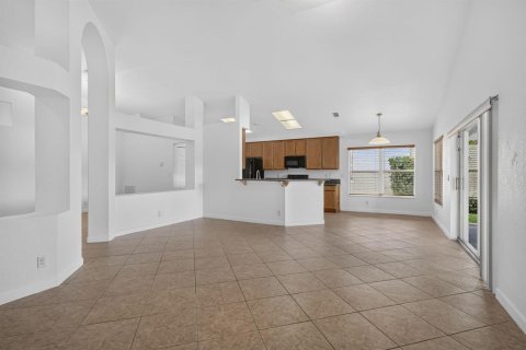 Villa ou maison à vendre à West Palm Beach, Floride: 4 chambres, 191.56 m2 № 2372021 - photo 17