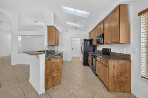 Villa ou maison à vendre à West Palm Beach, Floride: 4 chambres, 191.56 m2 № 2372021 - photo 22