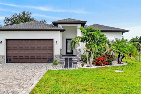 Villa ou maison à Rotonda, Floride 3 chambres, 151.15 m2 № 2398731