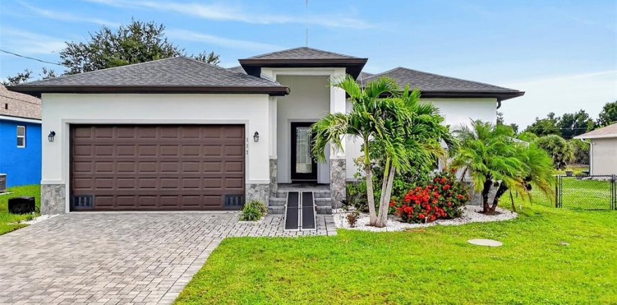 Villa ou maison à Rotonda, Floride 3 chambres, 151.15 m2 № 2398731