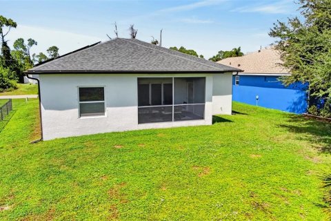 Villa ou maison à vendre à Rotonda, Floride: 3 chambres, 151.15 m2 № 2398731 - photo 24