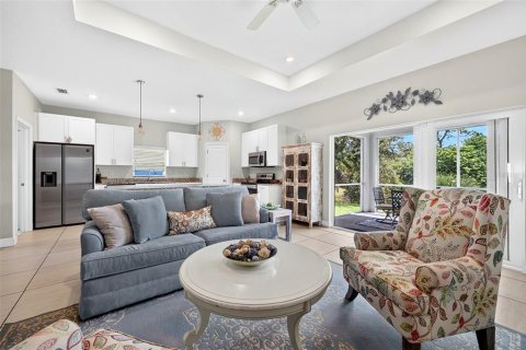 Villa ou maison à vendre à Rotonda, Floride: 3 chambres, 151.15 m2 № 2398731 - photo 7