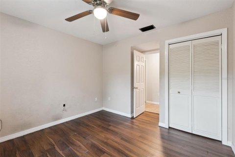 House in Eustis, Florida 3 bedrooms, 170.94 sq.m. № 2324174 - photo 23