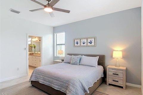 Villa ou maison à vendre à Port Charlotte, Floride: 4 chambres, 188.78 m2 № 2405289 - photo 23
