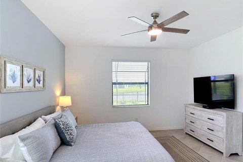 Villa ou maison à vendre à Port Charlotte, Floride: 4 chambres, 188.78 m2 № 2405289 - photo 24