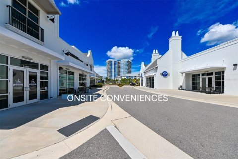 Townhouse in Tampa, Florida 3 bedrooms, 205.31 sq.m. № 1907620 - photo 5