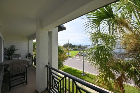 Townhouse in Tampa, Florida 3 bedrooms, 205.31 sq.m. № 1907620 - photo 17