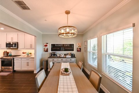 Townhouse in Tampa, Florida 3 bedrooms, 205.31 sq.m. № 1907620 - photo 15