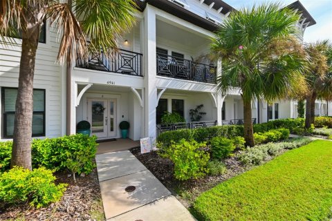 Townhouse in Tampa, Florida 3 bedrooms, 205.31 sq.m. № 1907620 - photo 7