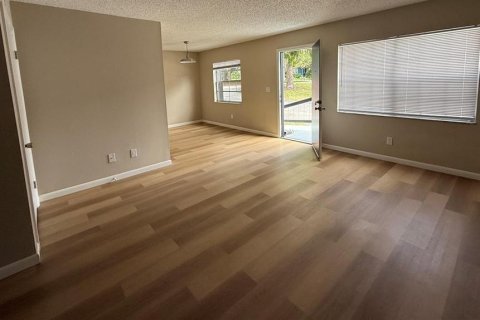 Apartamento en alquiler en Ocala, Florida, 2 dormitorios, 87.05 m2 № 1831881 - foto 4