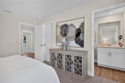 House in Port Charlotte, Florida 3 bedrooms, 168.9 sq.m. № 2152268 - photo 27