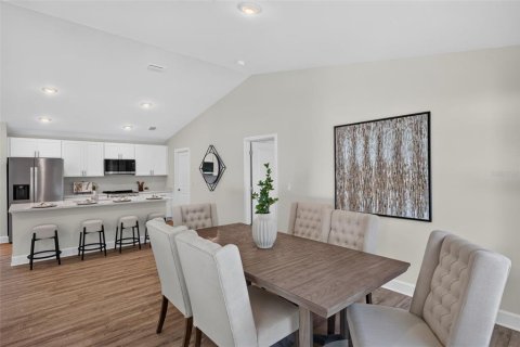 House in Port Charlotte, Florida 3 bedrooms, 168.9 sq.m. № 2152268 - photo 14