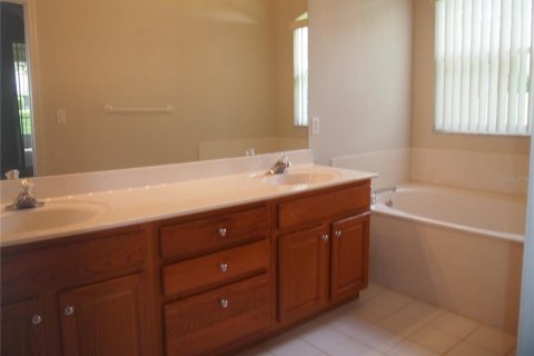 Casa en alquiler en Clermont, Florida, 2 dormitorios, 184.78 m2 № 1883521 - foto 12