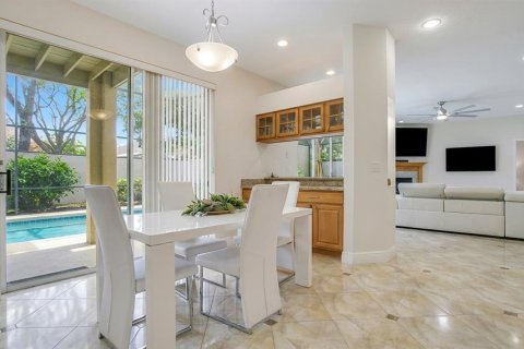 Casa en venta en Orlando, Florida, 5 dormitorios, 357.49 m2 № 2416233 - foto 7