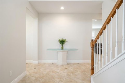 Casa en venta en Orlando, Florida, 5 dormitorios, 357.49 m2 № 2416233 - foto 2
