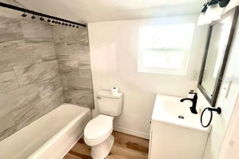 Propiedad comercial en venta en Tavares, Florida, 152.82 m2 № 1750968 - foto 30