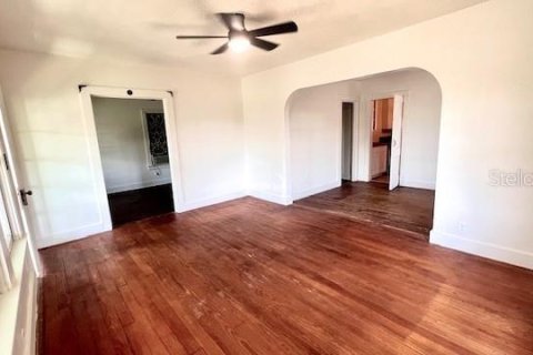 Propiedad comercial en venta en Tavares, Florida, 152.82 m2 № 1750968 - foto 7