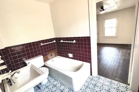 Propiedad comercial en venta en Tavares, Florida, 152.82 m2 № 1750968 - foto 20