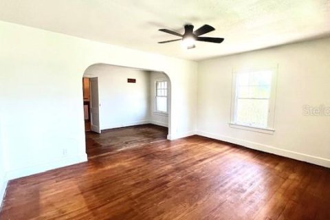 Propiedad comercial en venta en Tavares, Florida, 152.82 m2 № 1750968 - foto 4