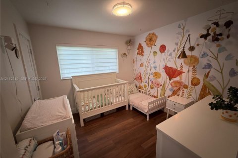 Villa ou maison à vendre à Miami, Floride: 3 chambres, 138.98 m2 № 2432536 - photo 14