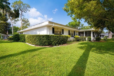 Villa ou maison à vendre à Palm Harbor, Floride: 2 chambres, 129.13 m2 № 2285125 - photo 28