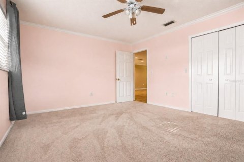 Villa ou maison à vendre à Palm Harbor, Floride: 2 chambres, 129.13 m2 № 2285125 - photo 18