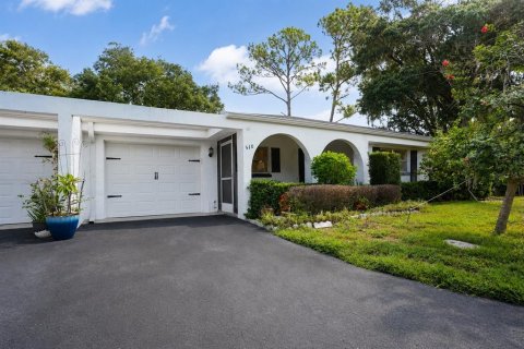 Villa ou maison à vendre à Palm Harbor, Floride: 2 chambres, 129.13 m2 № 2285125 - photo 3